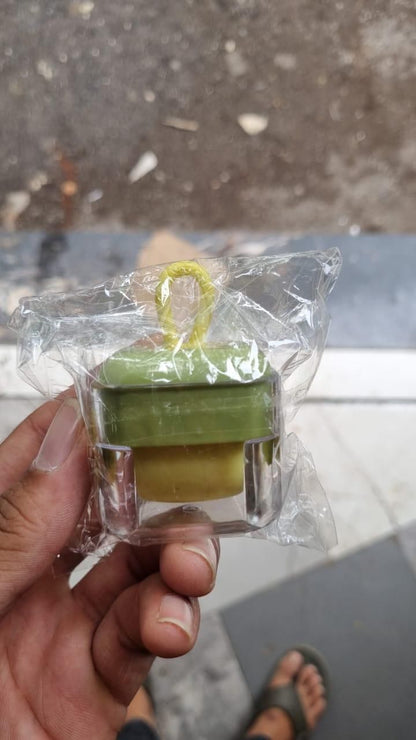 Manual Mini Lint Roller (⭐⭐⭐⭐⭐ (4.9/5) RATED BY 10,000+ CUSTOMERS)