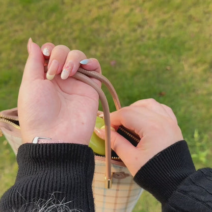 Manual Mini Lint Roller (⭐⭐⭐⭐⭐ (4.9/5) RATED BY 10,000+ CUSTOMERS)